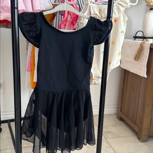 Girls Dance Skirted Leo